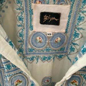 JOHNNY WAS BIYA BLUE EMBROIDERED FLORAL TUNIC